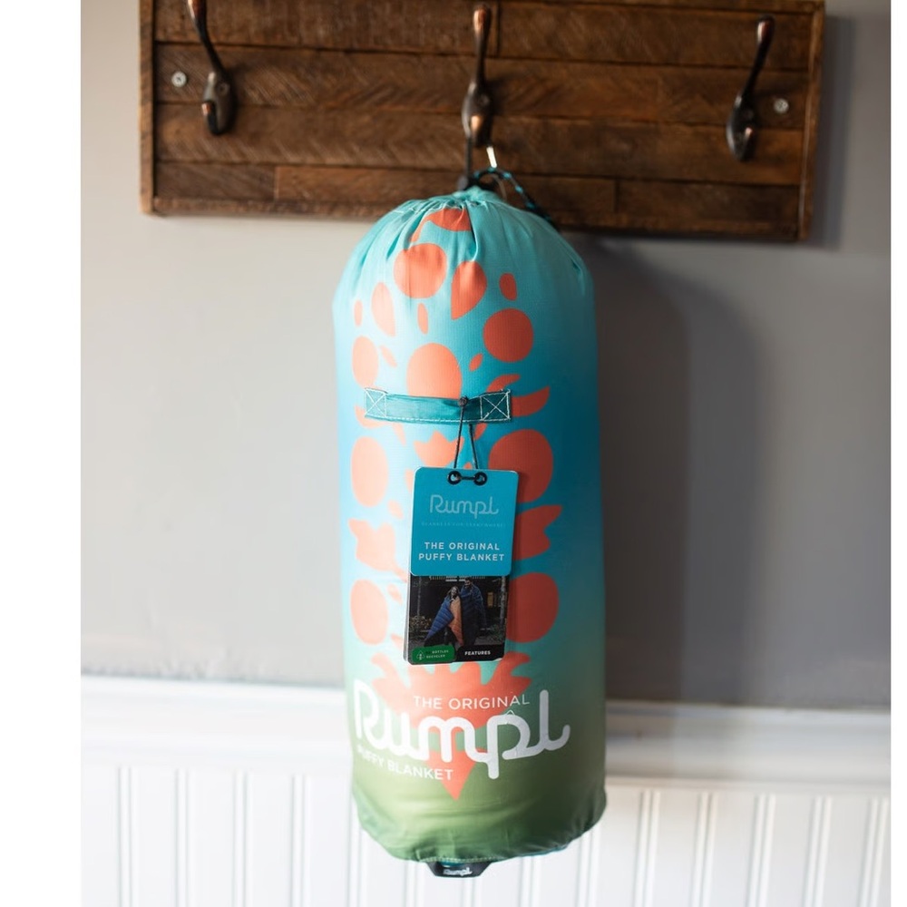 FP MOVEMENT X RUMPL Original Puffy Blanket Blue/Green Ombré  52” x 75” $179 NWT - Picture 4 of 9